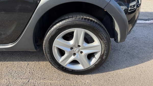 Used Dacia Sandero Stepway 2014 for sale - 75416875: Photo 38