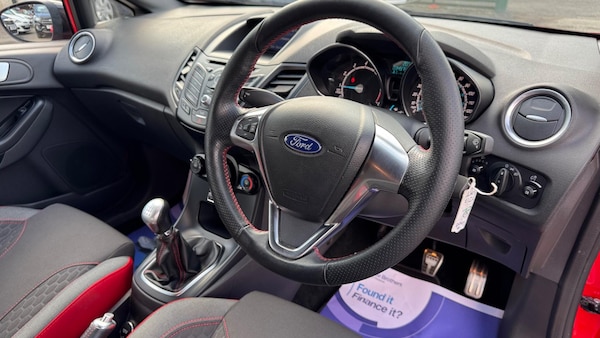 Used Ford Fiesta 2017 for sale - 75522309: Photo 14