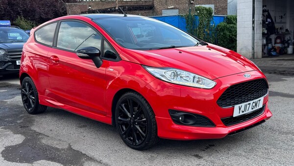 Used Ford Fiesta 2017 for sale - 75522309: Photo 1