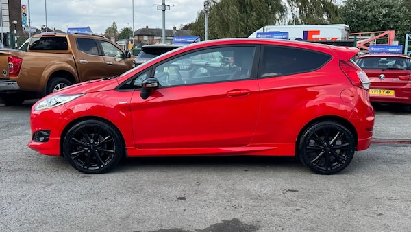 Used Ford Fiesta 2017 for sale - 75522309: Photo 7