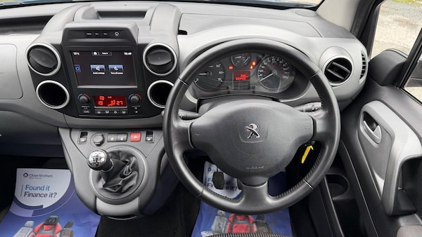 Used Peugeot Partner Tepee 2016 for sale - 76232887: Photo 10