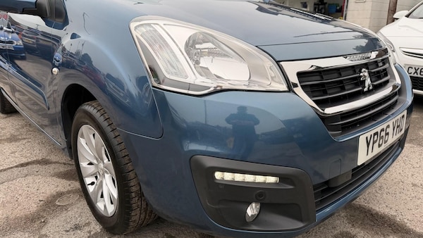 Used Peugeot Partner Tepee 2016 for sale - 76232887: Photo 33