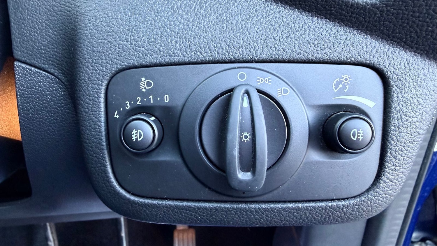 Used Ford Kuga 2014 for sale - 78022667: Photo 27