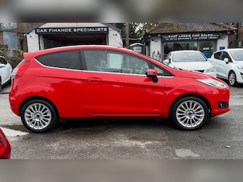 Used Ford Fiesta 2013 for sale - 76176225: Photo 2