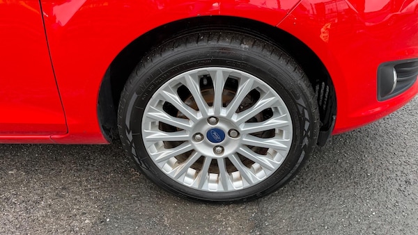 Used Ford Fiesta 2013 for sale - 76176225: Photo 37
