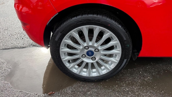 Used Ford Fiesta 2013 for sale - 76176225: Photo 38