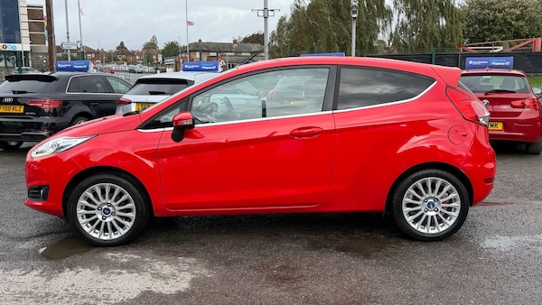 Used Ford Fiesta 2013 for sale - 76176225: Photo 7