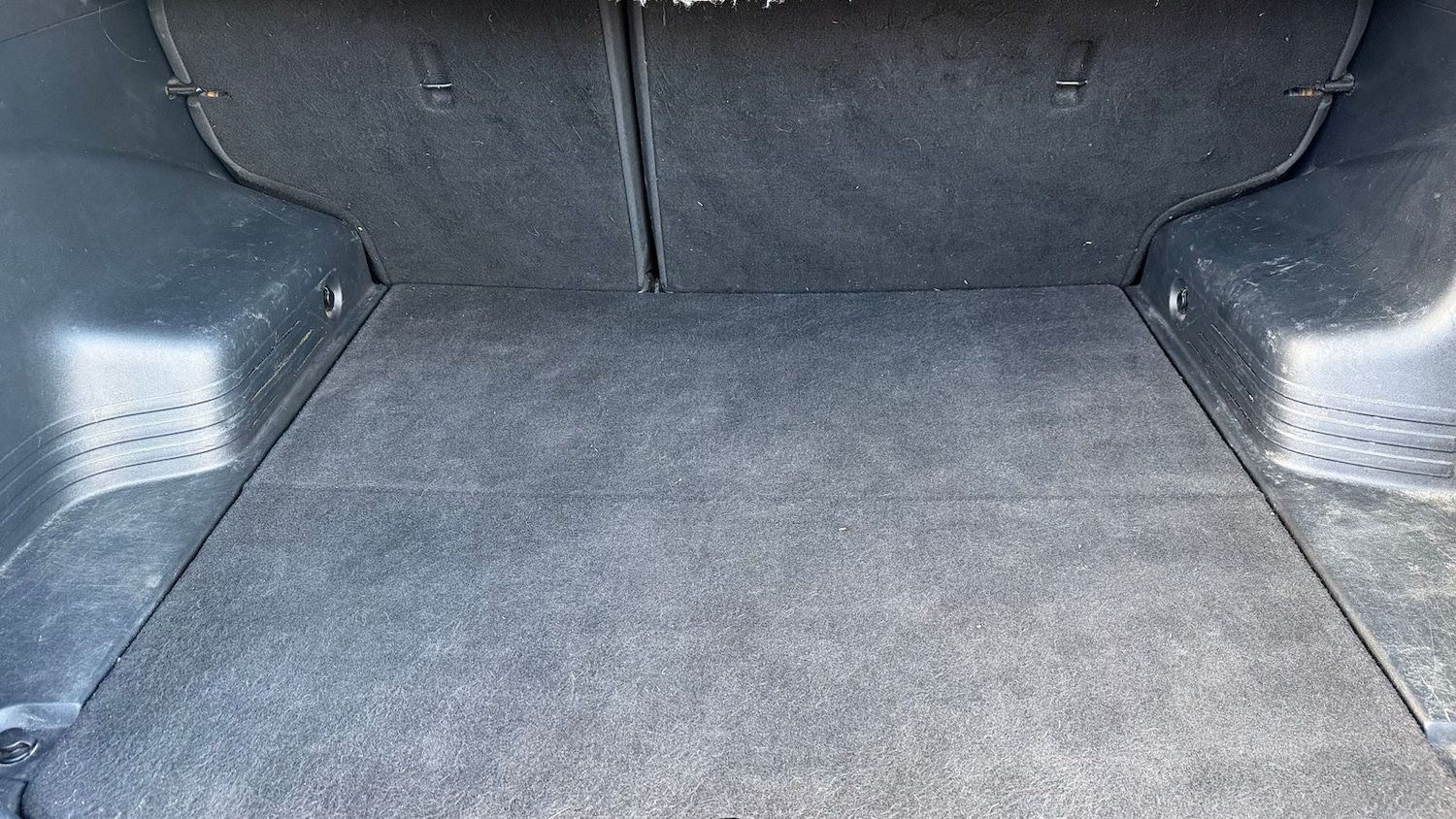 Used Hyundai Ix35 2011 for sale - 77193749: Photo 28