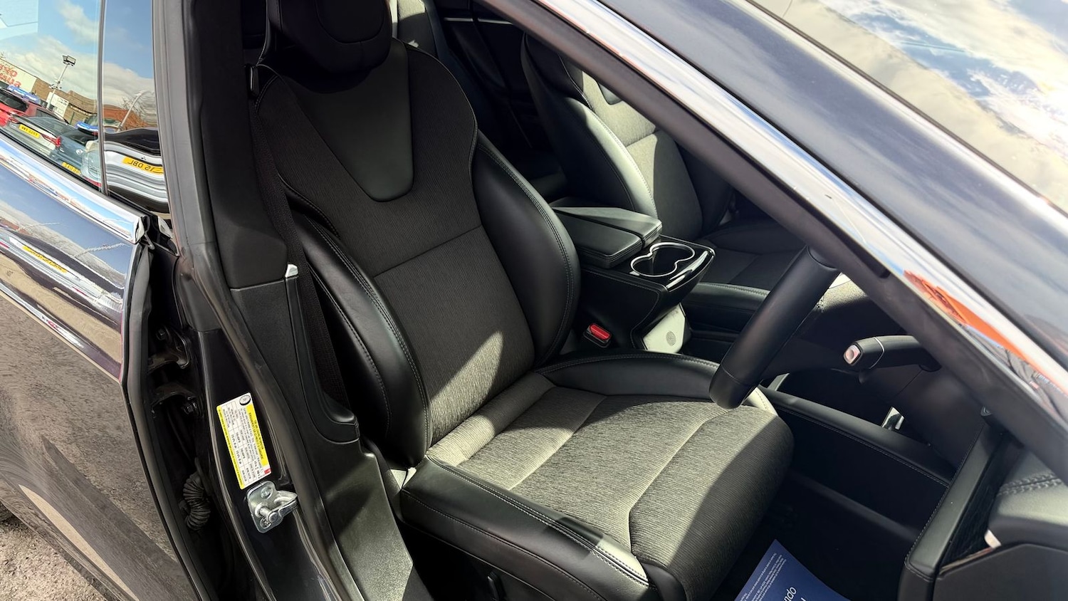 Used Tesla Model S 2017 for sale - 78088725: Photo 16