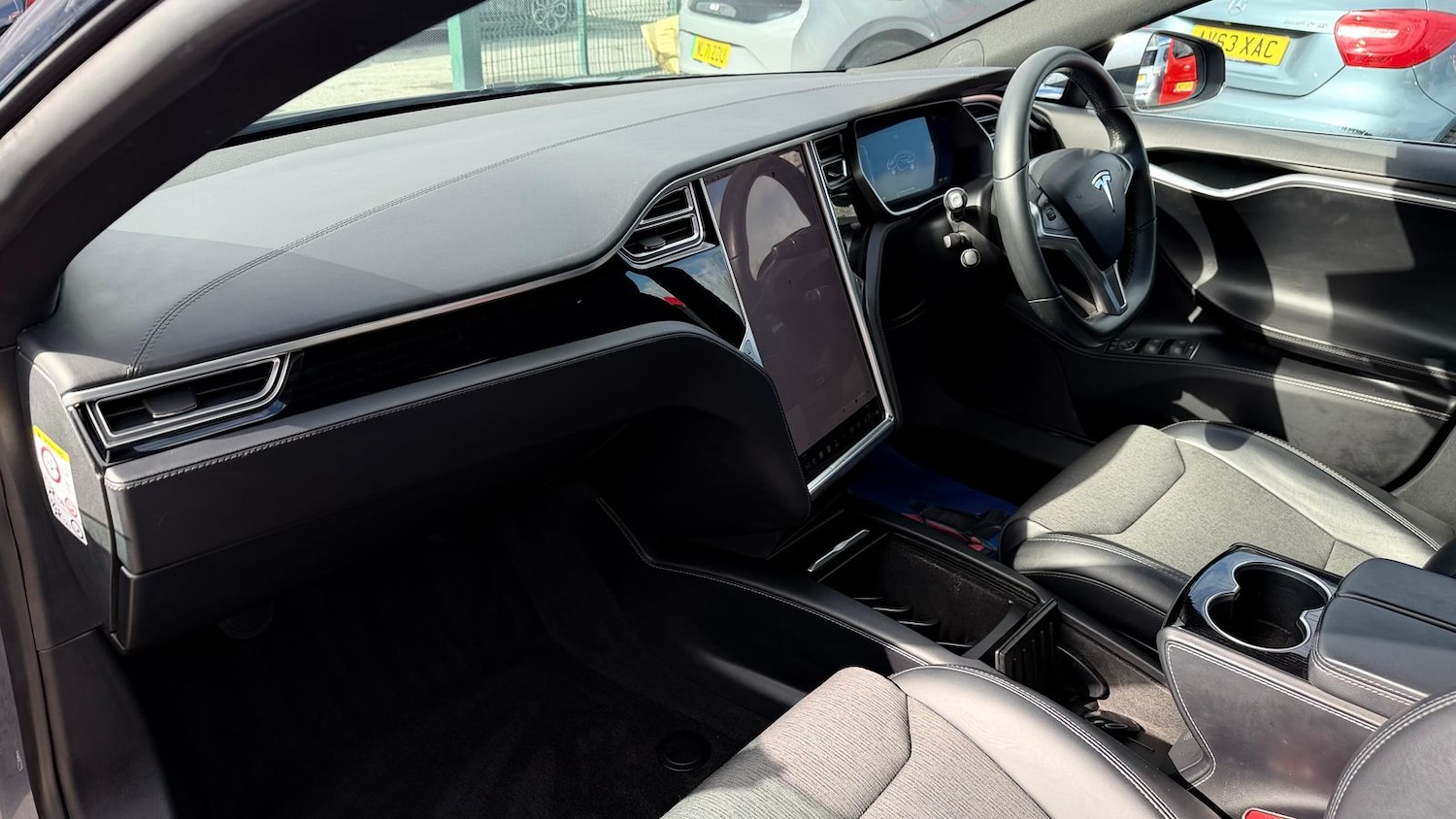 Used Tesla Model S 2017 for sale - 78088725: Photo 17