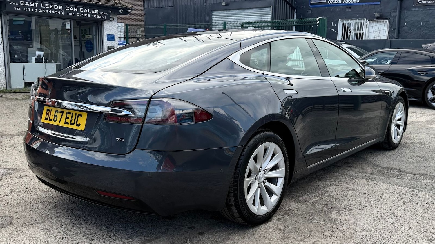 Used Tesla Model S 2017 for sale - 78088725: Photo 3