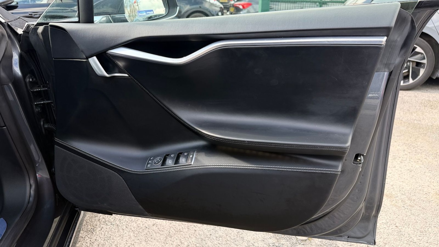 Used Tesla Model S 2017 for sale - 78088725: Photo 31