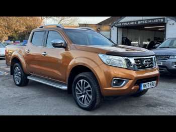 Used Nissan Navara 2017 for sale - 74162789: Photo