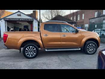 Used Nissan Navara 2017 for sale - 74162789: Photo