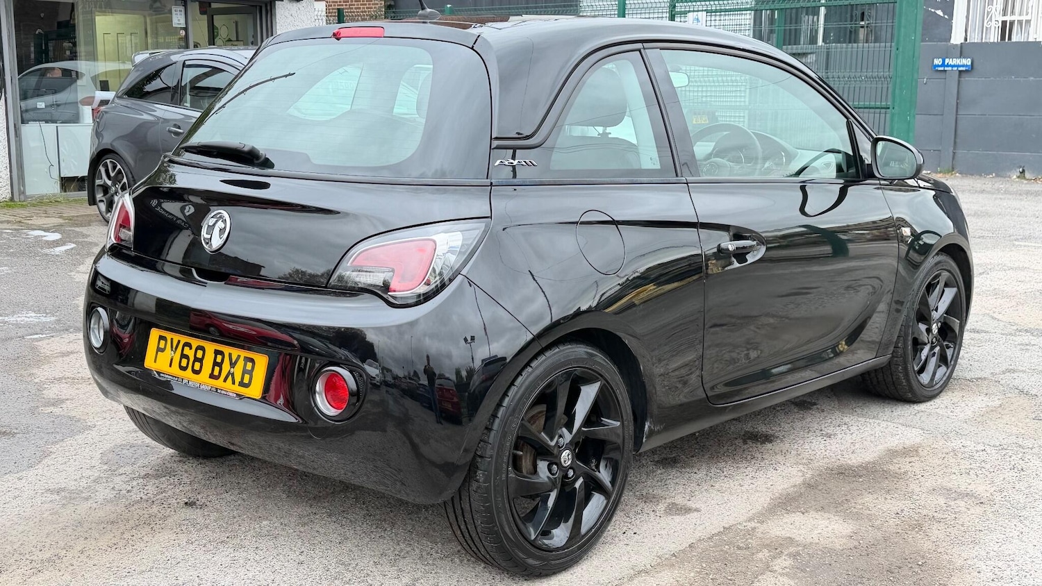 Used Vauxhall ADAM 2018 for sale - 76203676: Photo 3