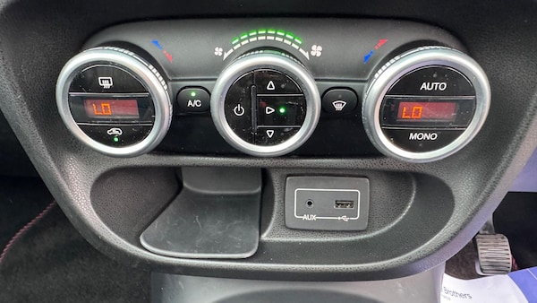 Used Fiat 500L 2016 for sale - 75116421: Photo 23