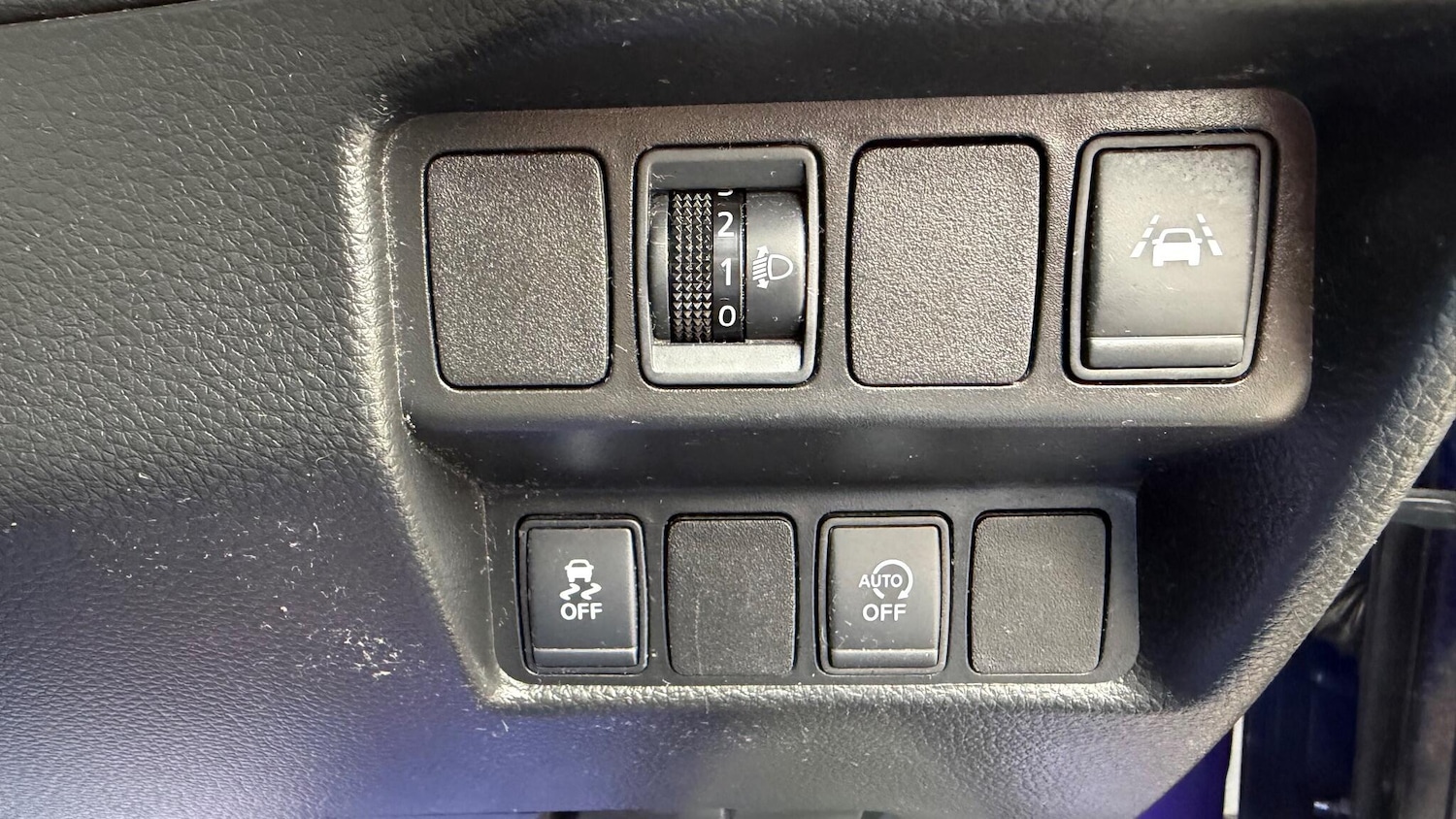 Used Nissan Qashqai 2017 for sale - 76310074: Photo 27