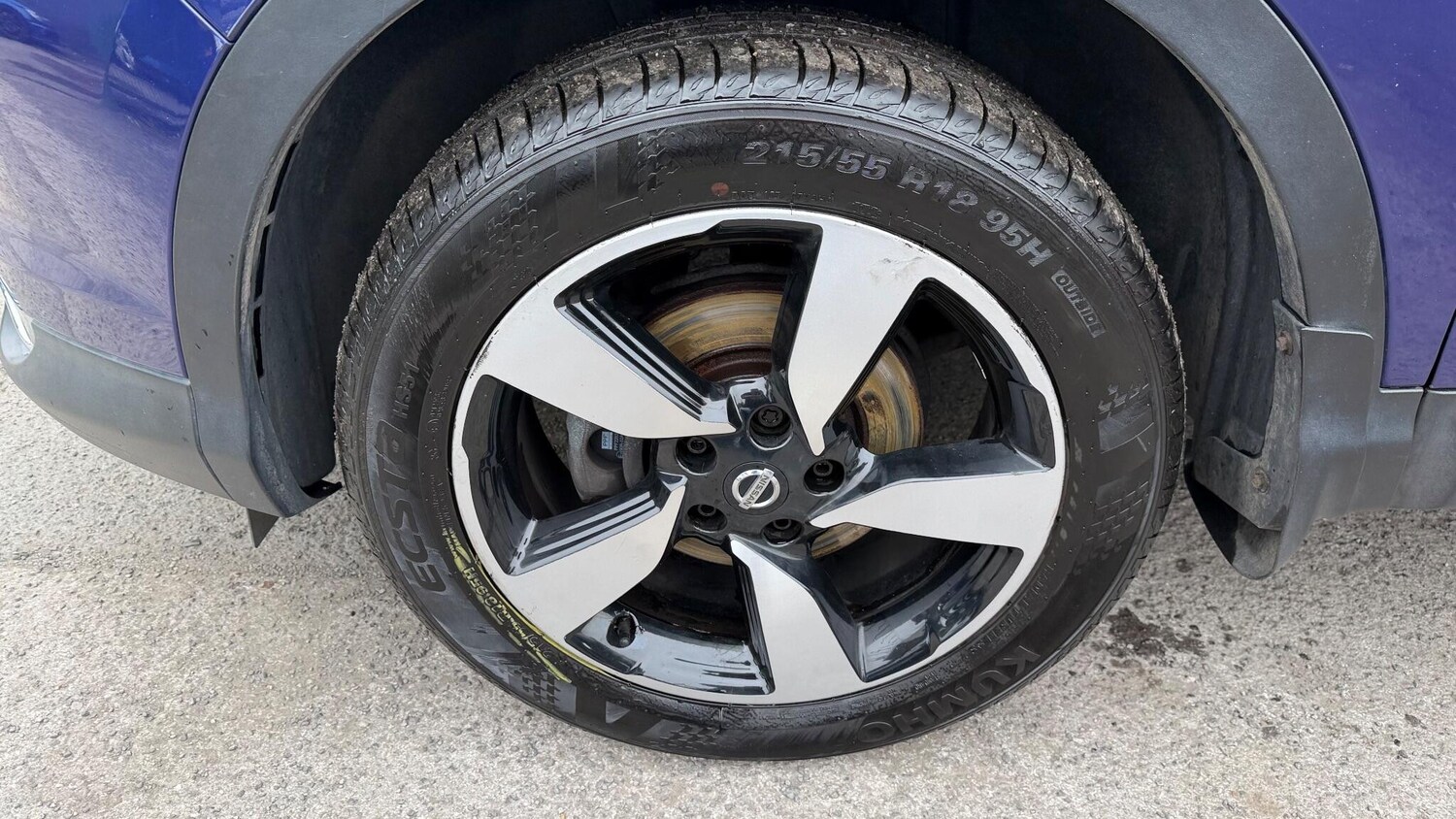 Used Nissan Qashqai 2017 for sale - 76310074: Photo 41