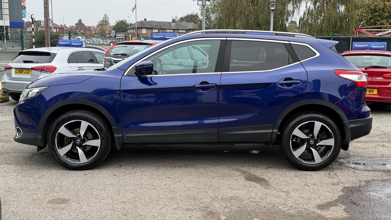 Used Nissan Qashqai 2017 for sale - 76310074: Photo 6