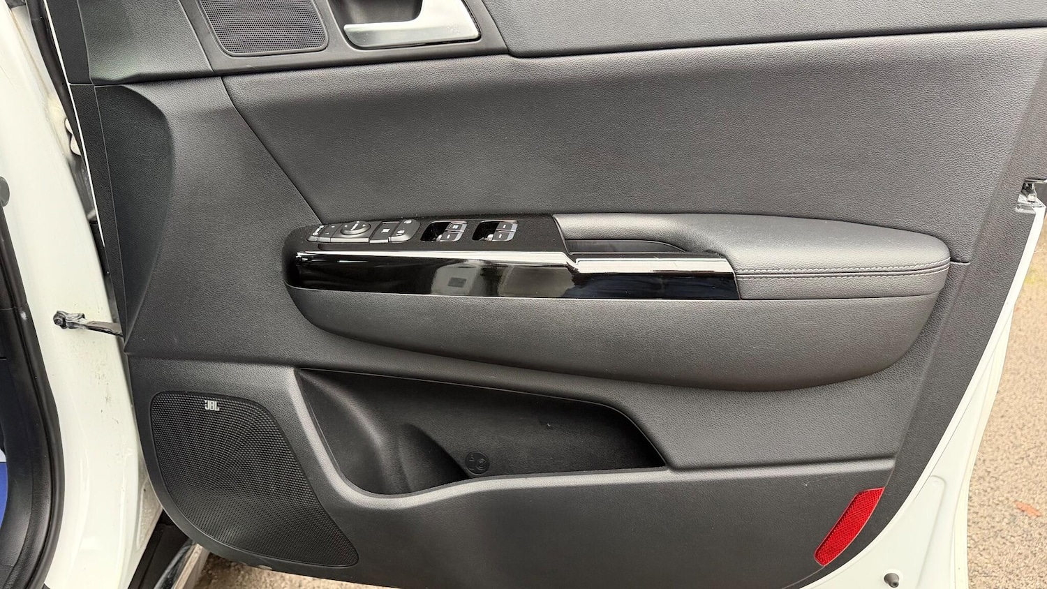 Used Kia Sportage 2018 for sale - 76552193: Photo 30