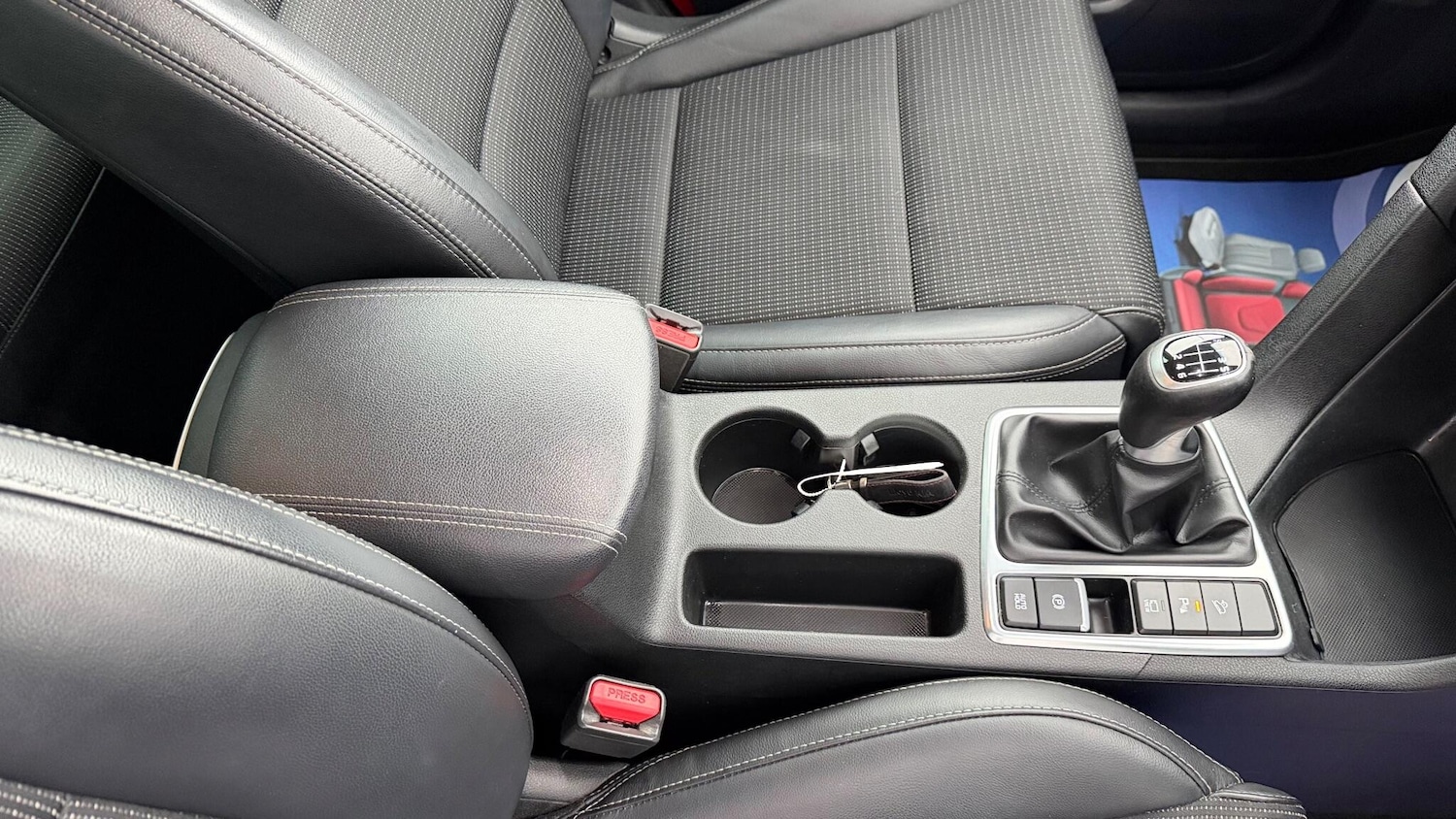 Used Kia Sportage 2018 for sale - 76552193: Photo 33