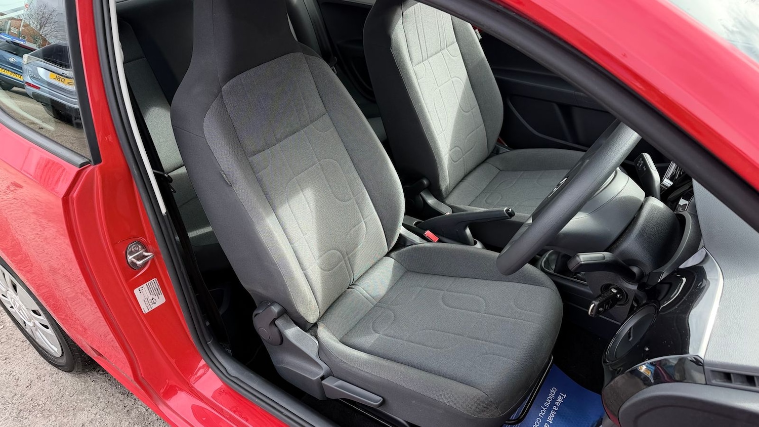 Used Volkswagen up! 2015 for sale - 78036913: Photo 15