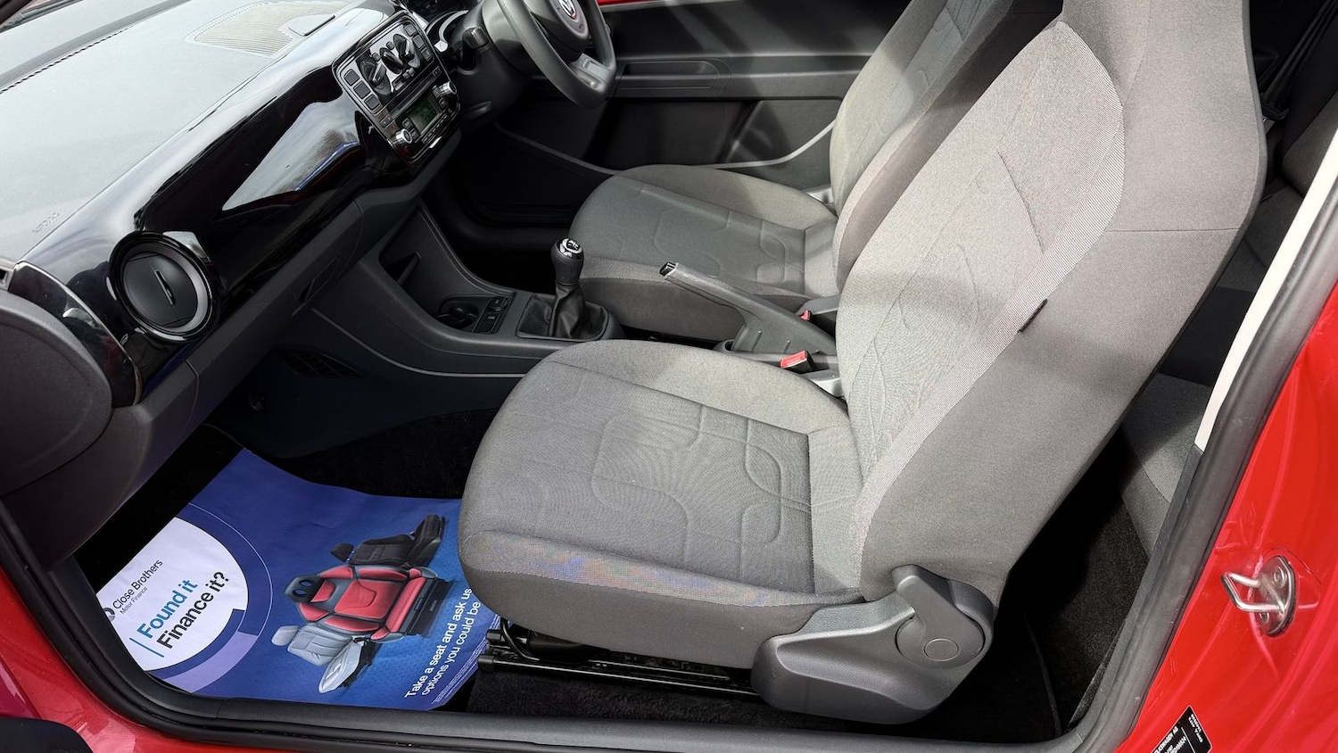 Used Volkswagen up! 2015 for sale - 78036913: Photo 17