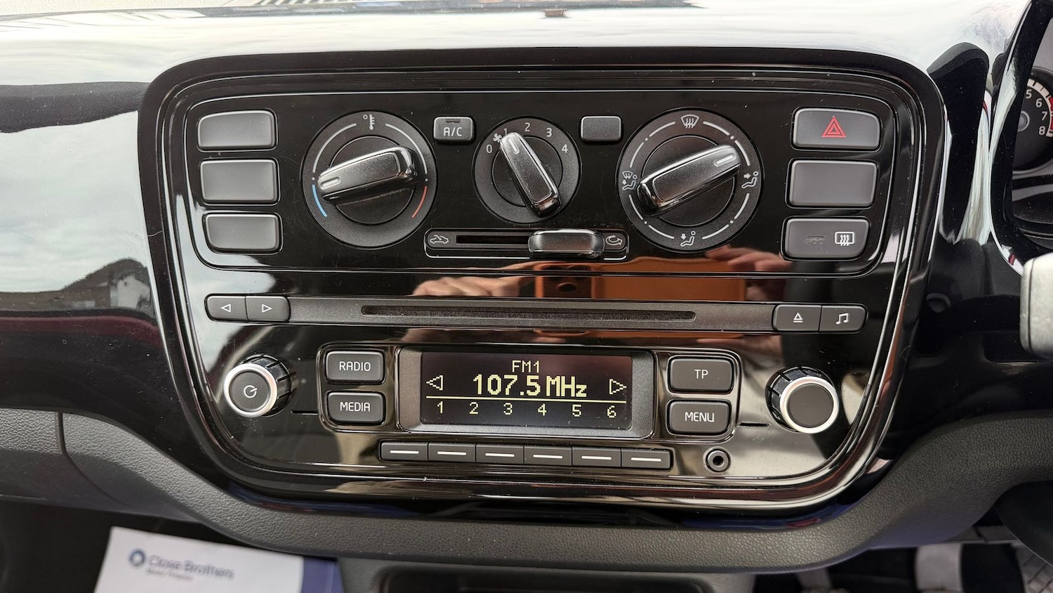 Used Volkswagen up! 2015 for sale - 78036913: Photo 21