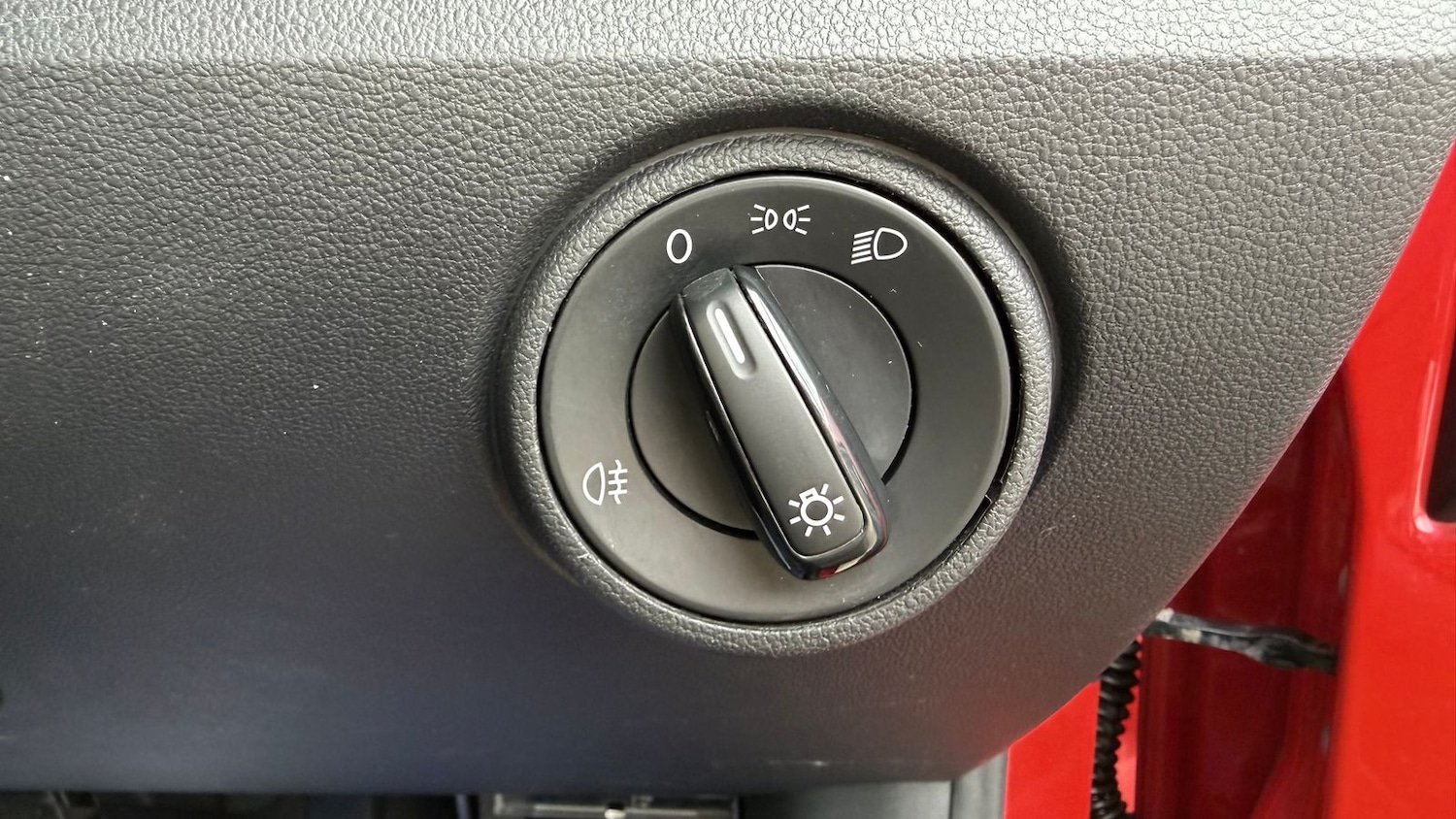 Used Volkswagen up! 2015 for sale - 78036913: Photo 25