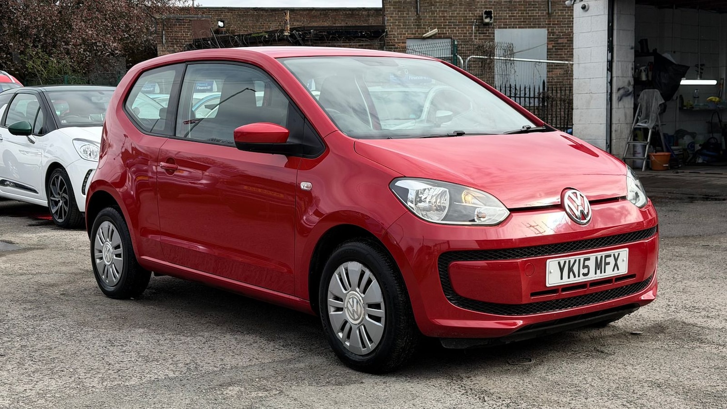 Used Volkswagen up! 2015 for sale - 78036913: Photo 32