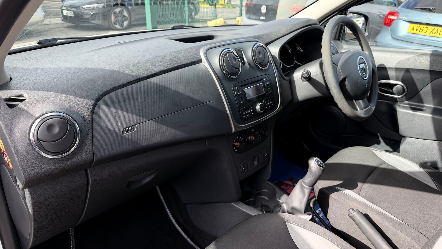 Used Dacia Sandero Stepway 2015 for sale - 78049924: Photo 15