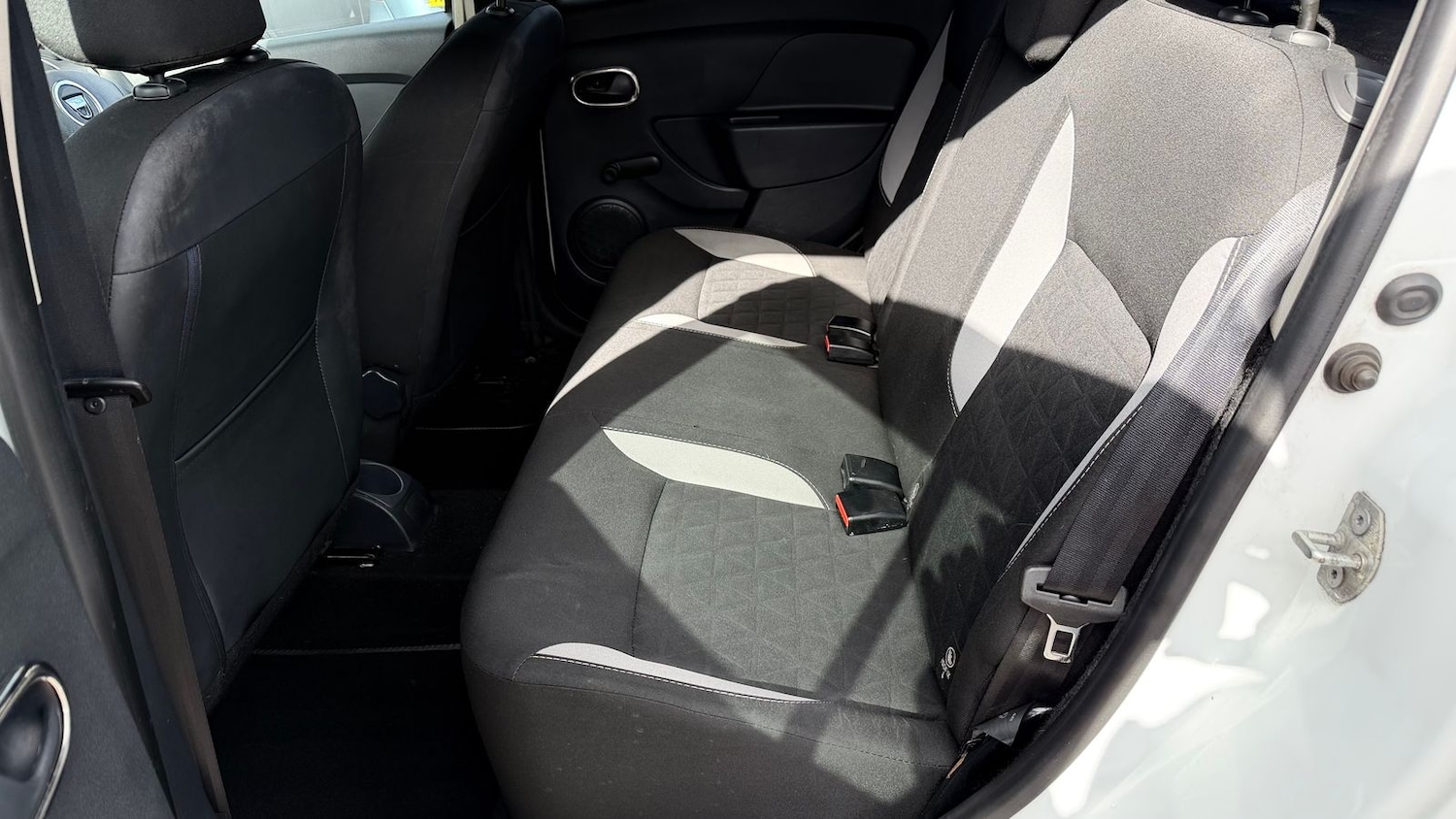 Used Dacia Sandero Stepway 2015 for sale - 78049924: Photo 18