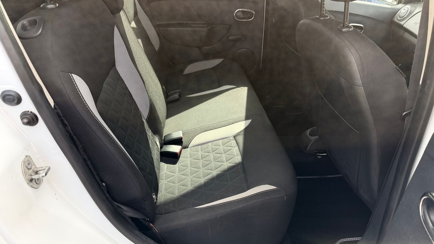 Used Dacia Sandero Stepway 2015 for sale - 78049924: Photo 19