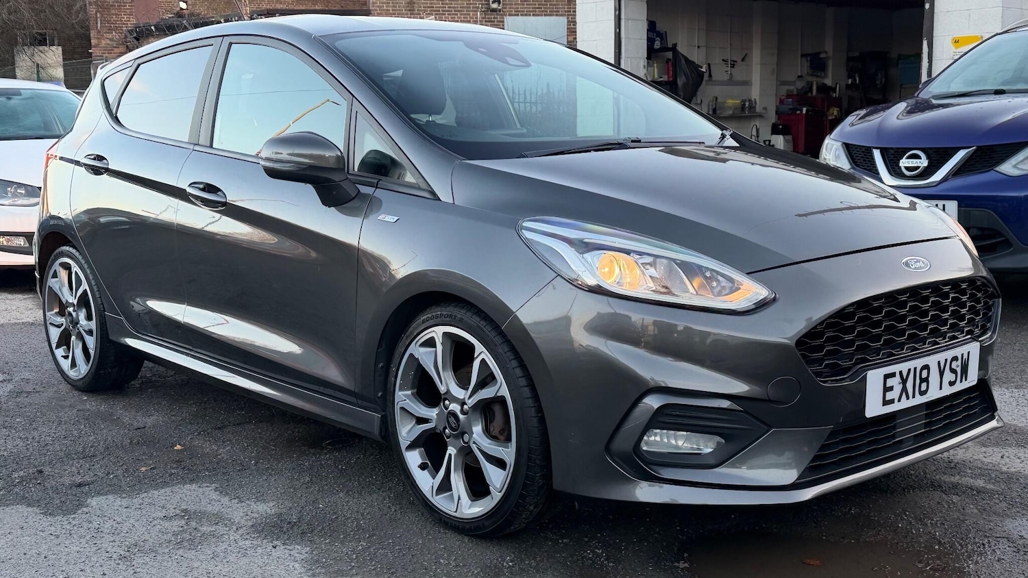 Used Ford Fiesta 2018 for sale - 76635898: Photo 1