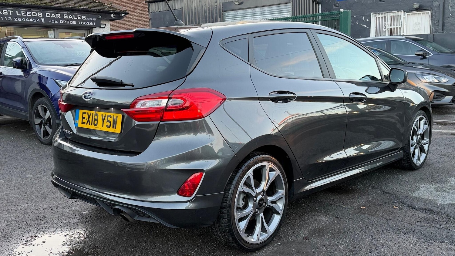 Used Ford Fiesta 2018 for sale - 76635898: Photo 3