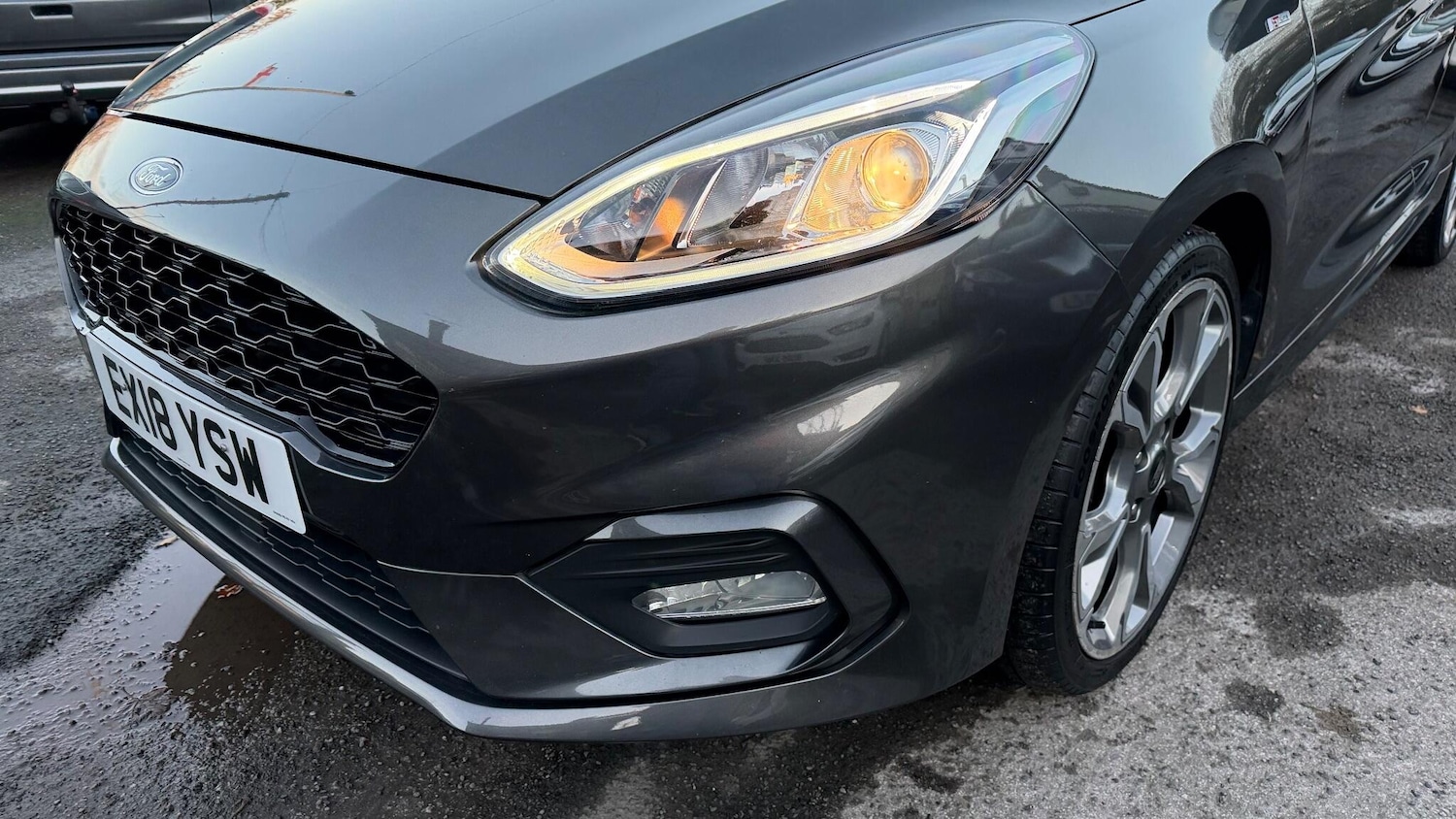 Used Ford Fiesta 2018 for sale - 76635898: Photo 35
