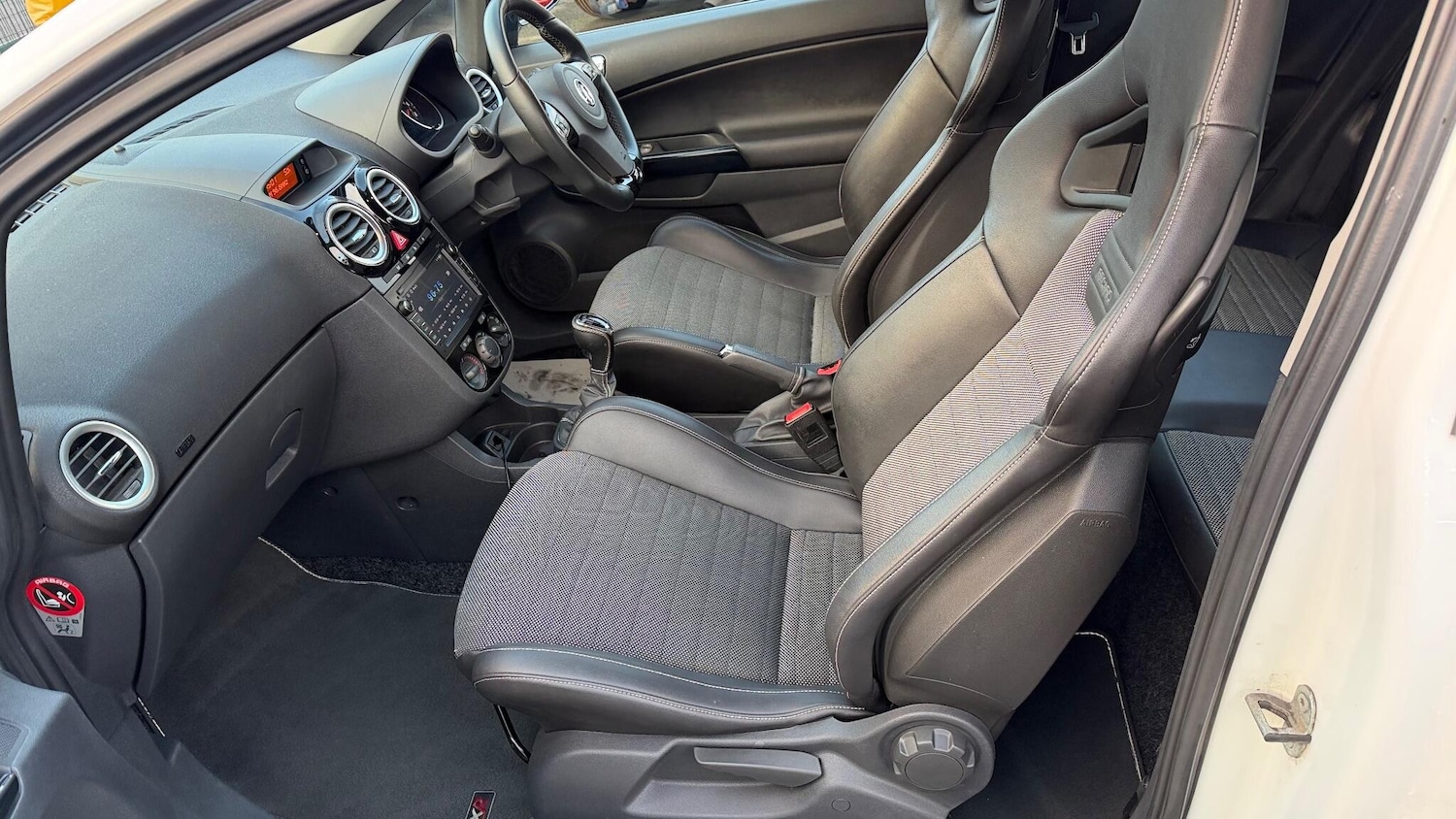 Used Vauxhall Corsa 2015 for sale - 76795013: Photo 17