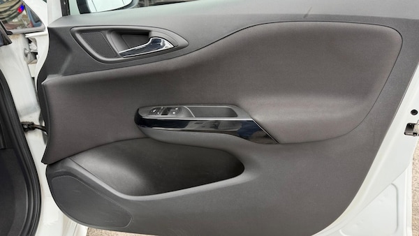 Used Vauxhall Corsa 2017 for sale - 76271848: Photo 31