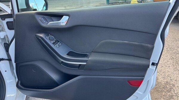 Used Ford Fiesta 2017 for sale - 75495445: Photo 31