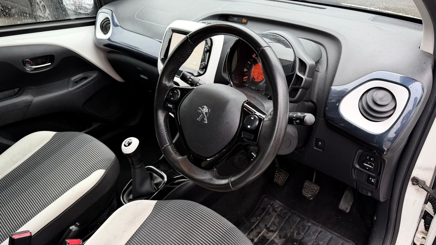 Used Peugeot 108 2018 for sale - 77470999: Photo 11