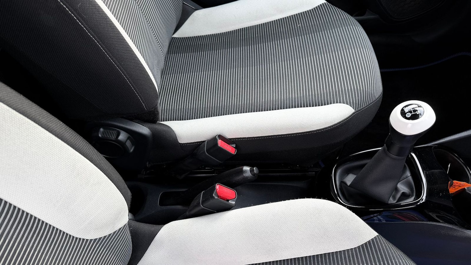 Used Peugeot 108 2018 for sale - 77470999: Photo 32