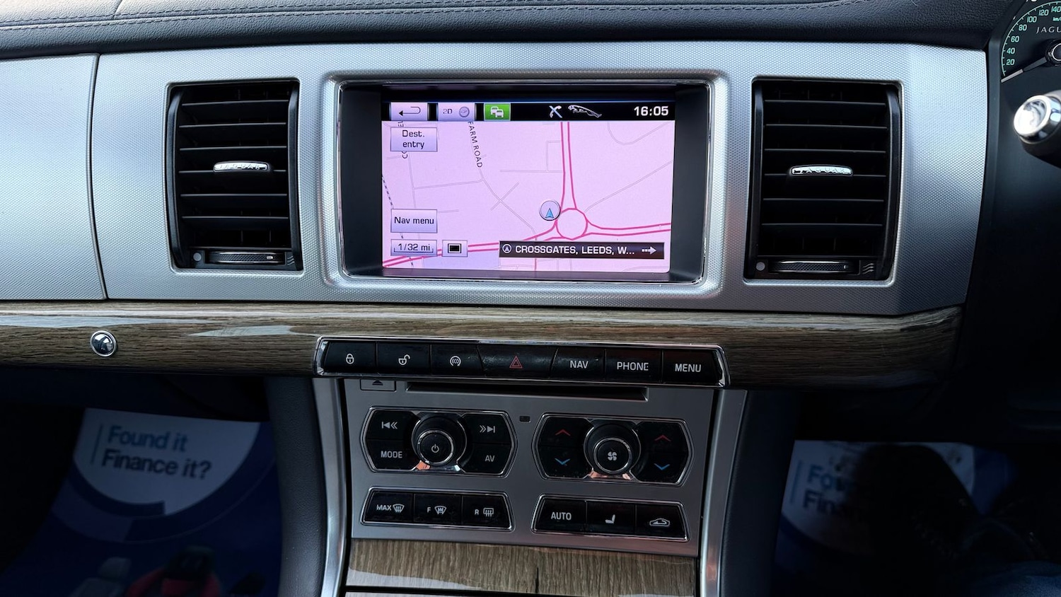 Used Jaguar XF 2013 for sale - 77740199: Photo 24