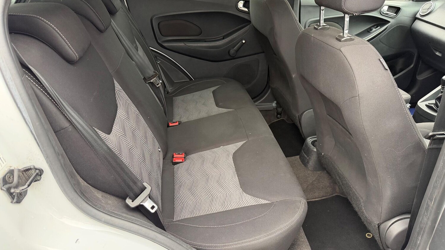 Used Ford Ka+ 2017 for sale - 76420259: Photo 19