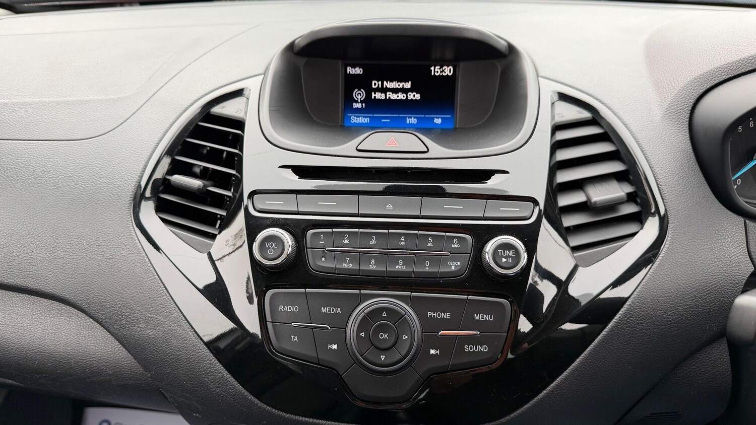 Used Ford Ka+ 2017 for sale - 76420259: Photo 20