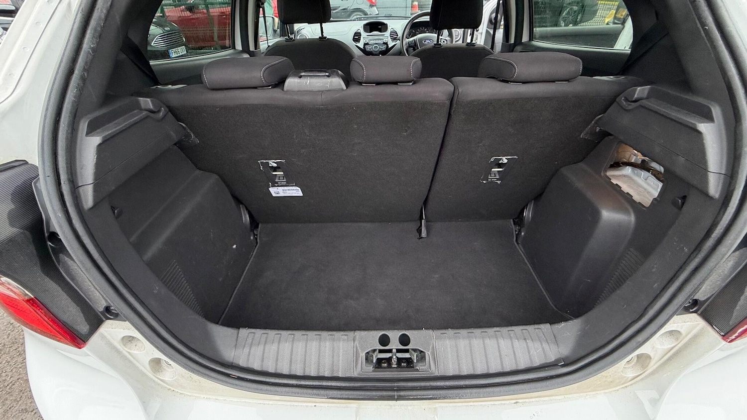 Used Ford Ka+ 2017 for sale - 76420259: Photo 33