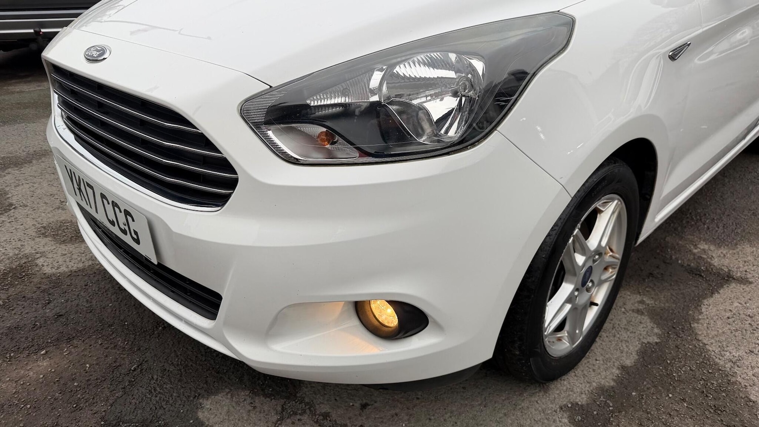 Used Ford Ka+ 2017 for sale - 76420259: Photo 38