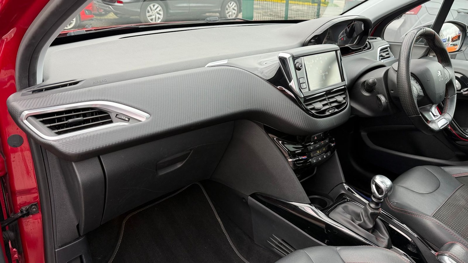 Used Peugeot 2008 2017 for sale - 77600522: Photo 16