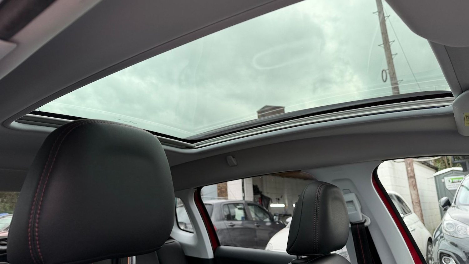 Used Peugeot 2008 2017 for sale - 77600522: Photo 24