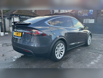 Used Tesla Model X 2018 for sale - 75950961: Photo