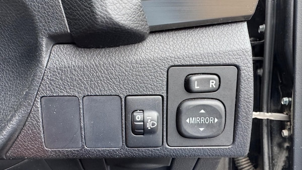 Used Toyota Auris 2013 for sale - 74396994: Photo 27